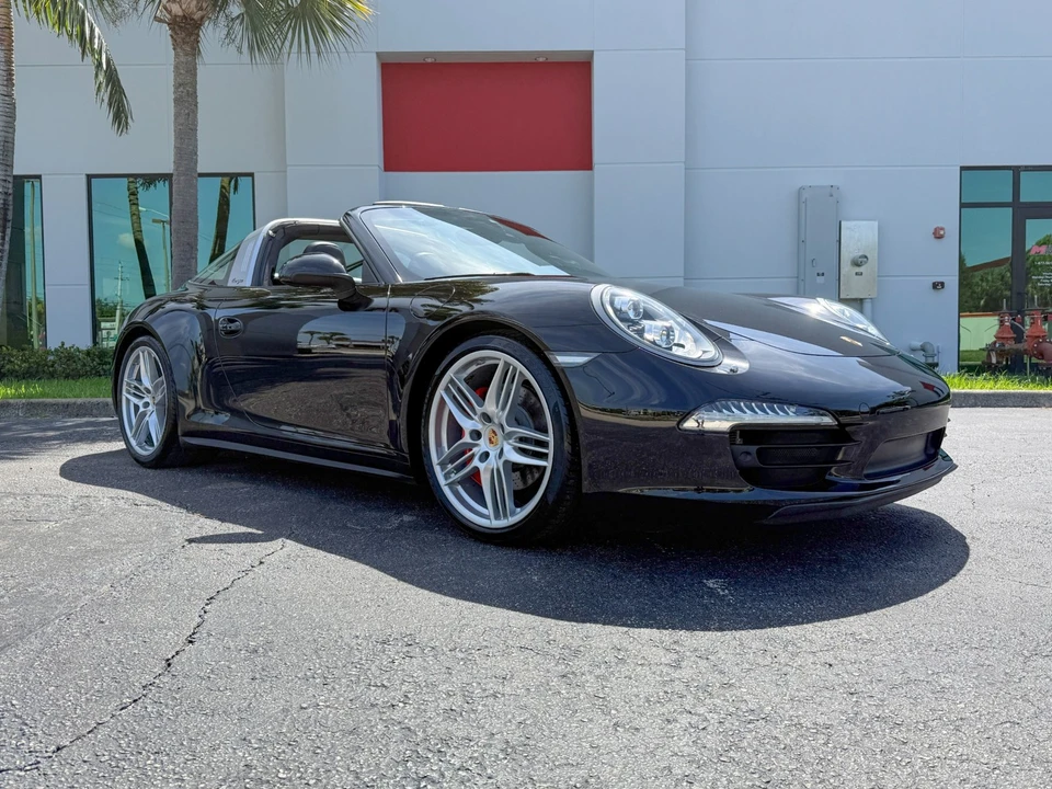 2016 Porsche 991 Targa 4 & 4S - Image 6 of 31