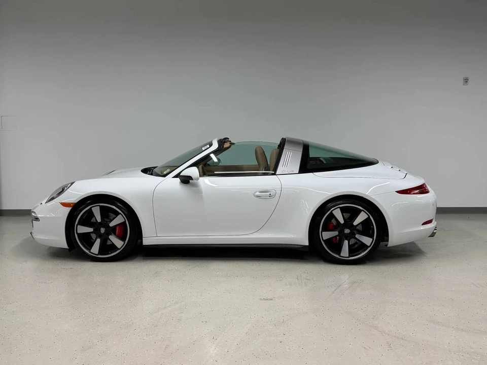 2016 Porsche 991 Targa 4 & 4S - Image 2 of 5