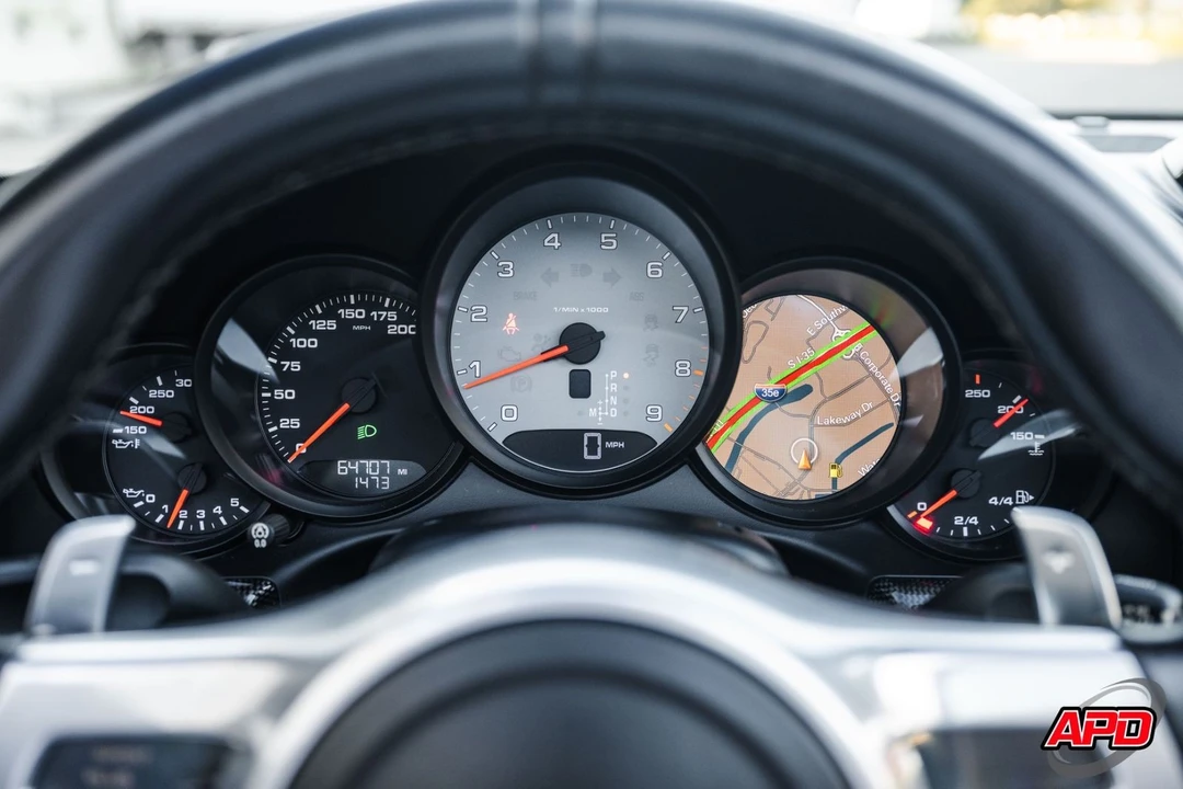 2016 Porsche 991 Targa 4 & 4S - Image 8 of 12