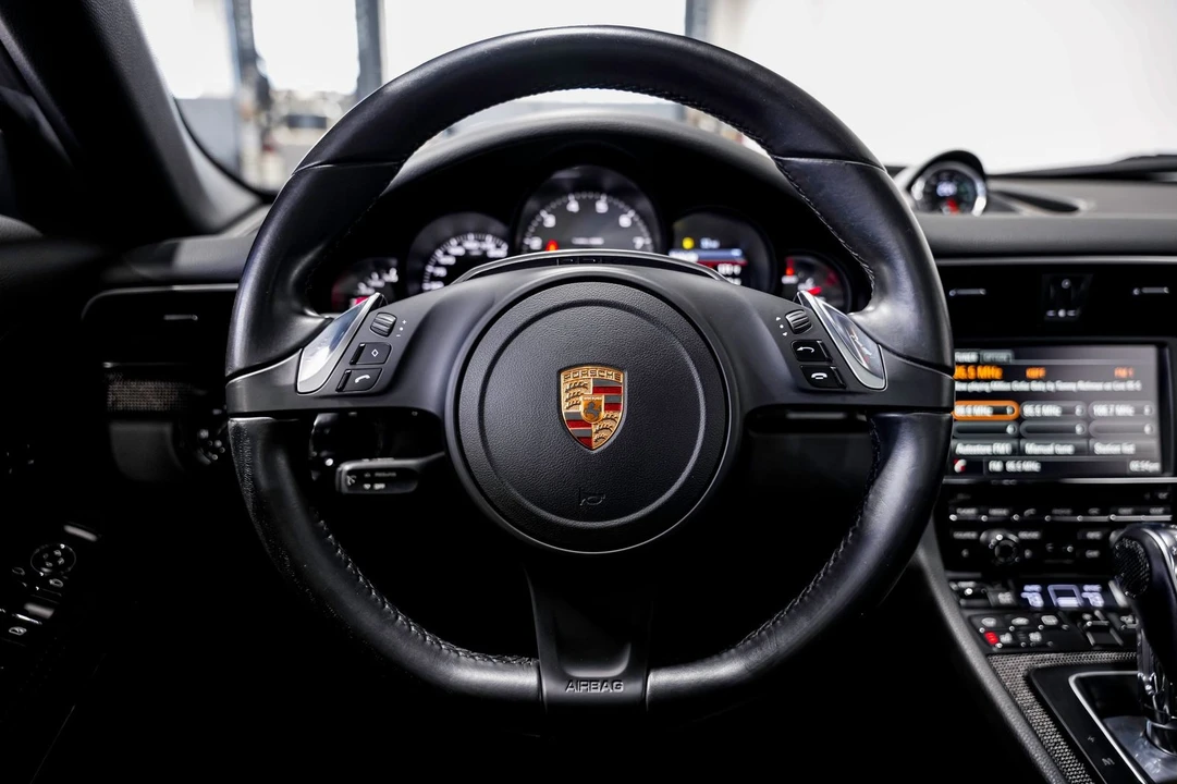 2016 Porsche 991 Targa 4 & 4S - Image 10 of 31