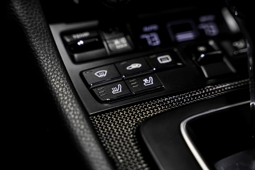 2016 Porsche 991 Targa 4 & 4S - Image 14 of 21