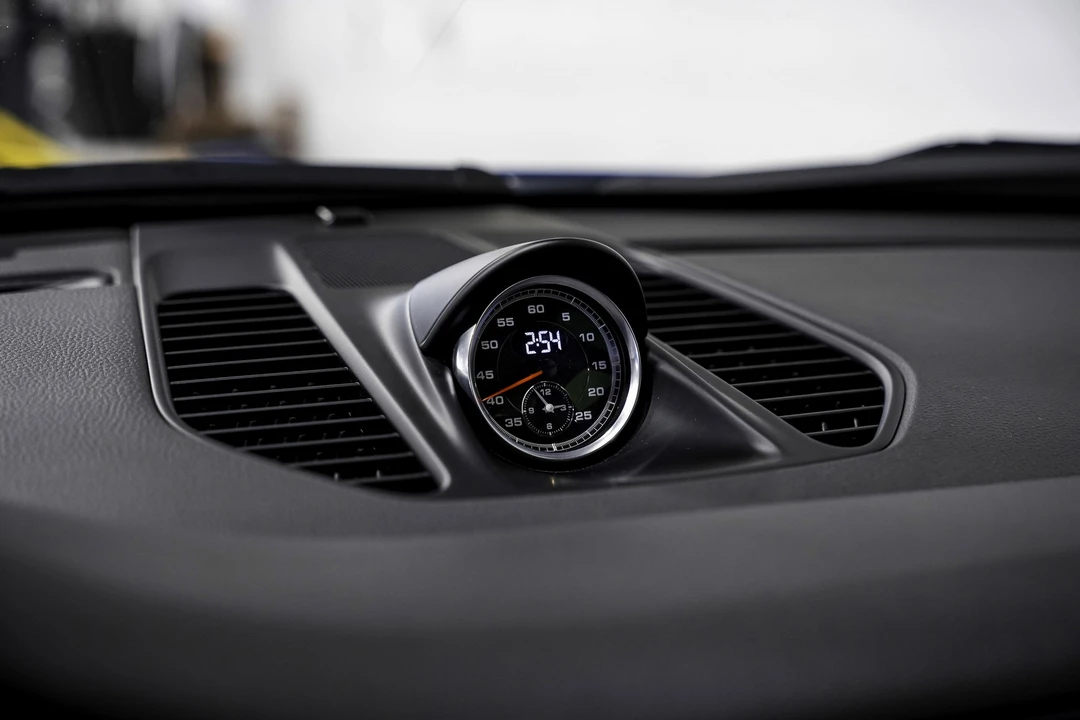 2016 Porsche 991 Targa 4 & 4S - Image 12 of 21