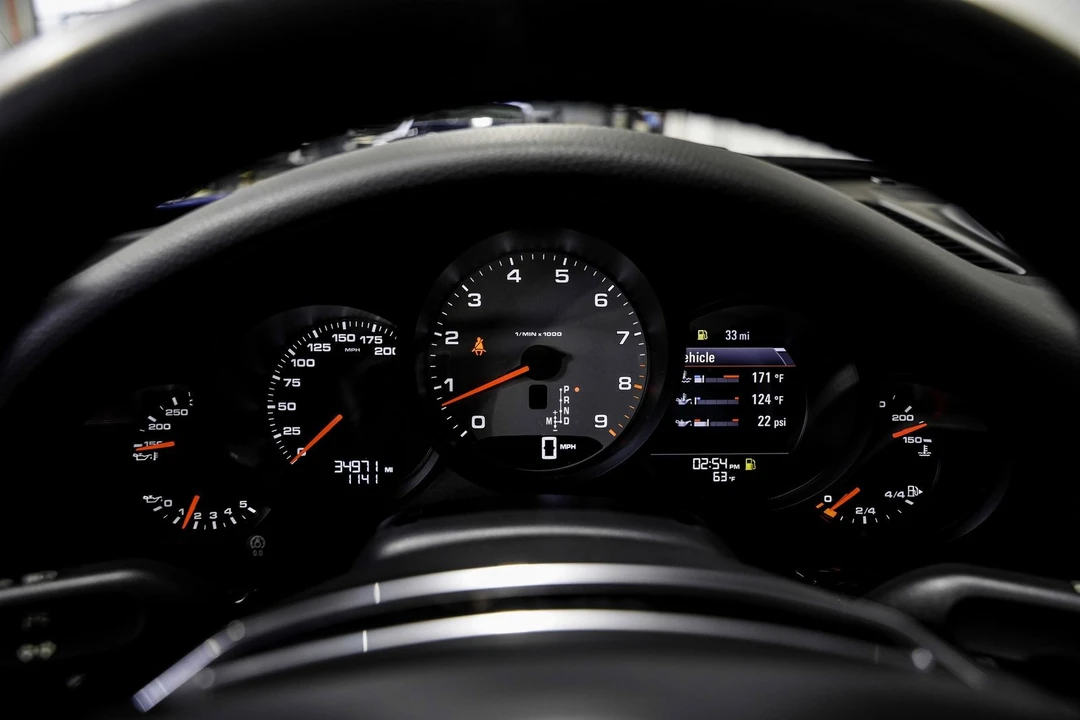 2016 Porsche 991 Targa 4 & 4S - Image 11 of 31