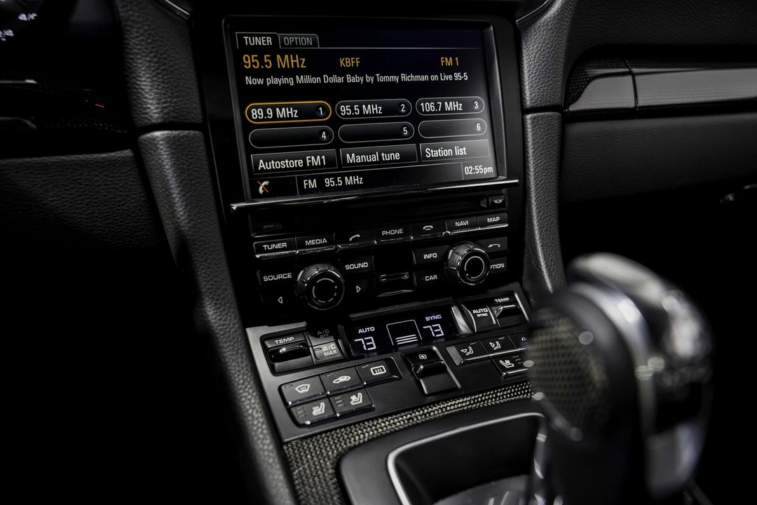 2016 Porsche 991 Targa 4 & 4S - Image 13 of 31