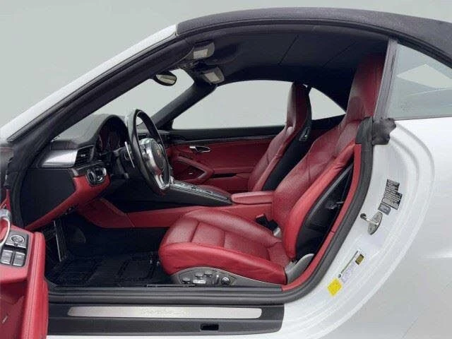 2016 Porsche 991 Turbo - Image 18 of 31