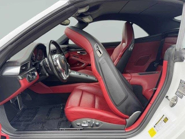 2016 Porsche 991 Turbo - Image 24 of 31