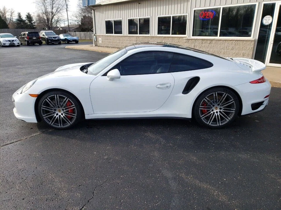 2016 Porsche 991 Turbo - Image 10 of 20