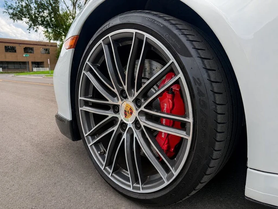 2016 Porsche 991 Turbo - Image 2 of 31