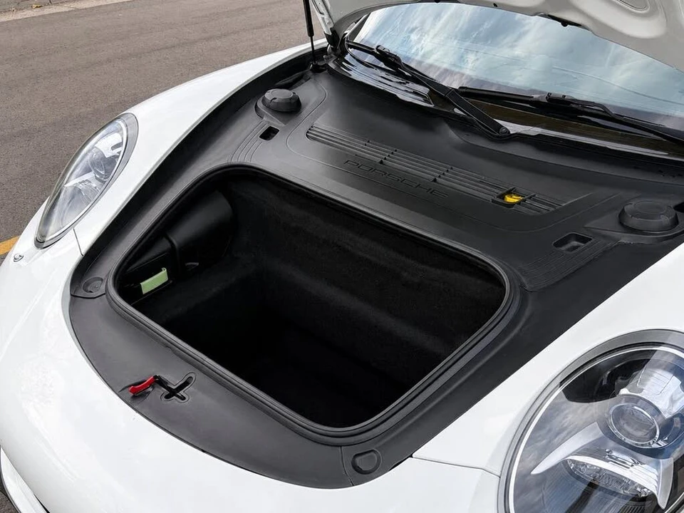 2016 Porsche 991 Turbo - Image 14 of 31
