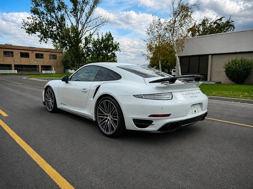 2016 Porsche 991 Turbo - Image 4 of 31