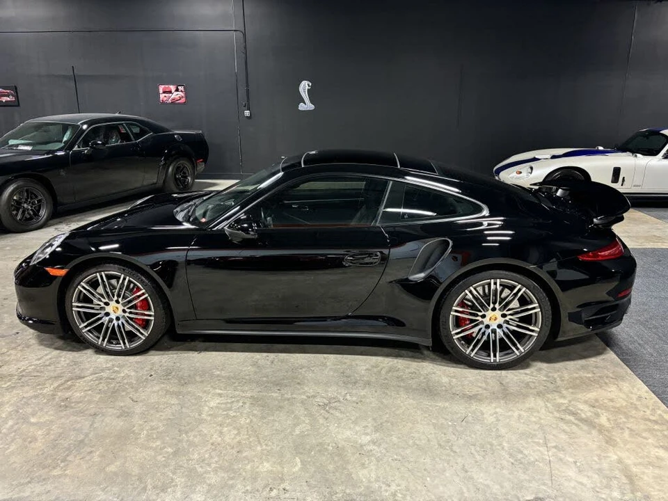 2016 Porsche 991 Turbo - Image 5 of 31