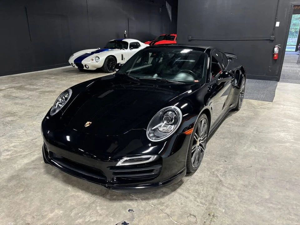 2016 Porsche 991 Turbo - Image 2 of 31