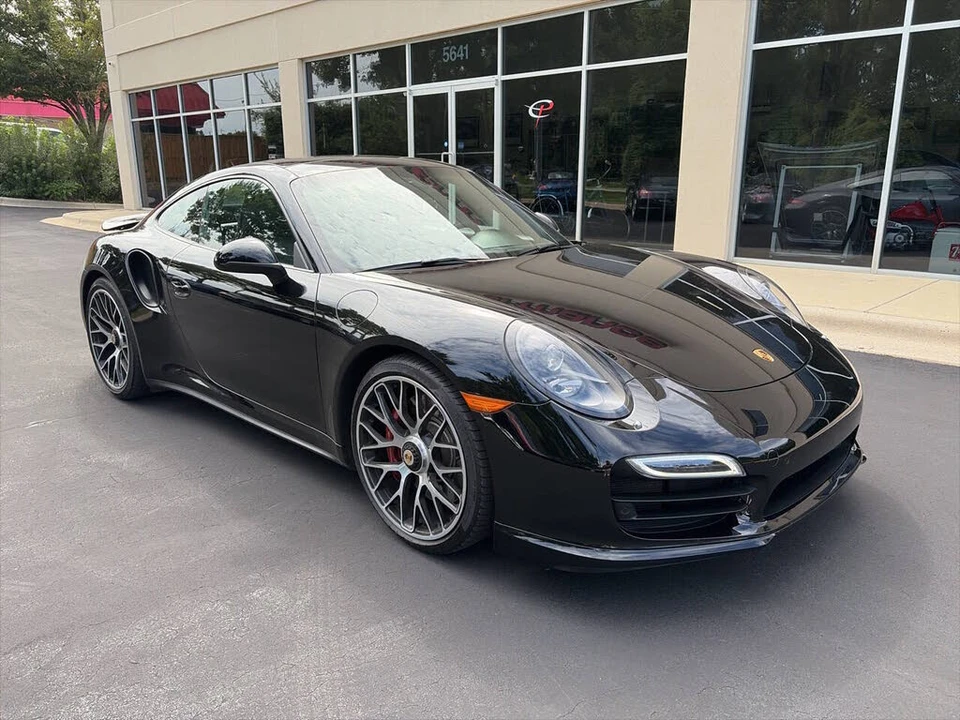 2016 Porsche 991 Turbo - Image 2 of 25