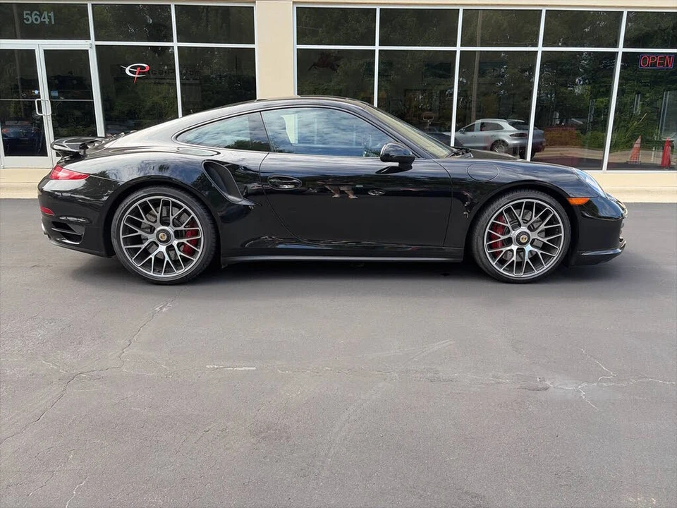 2016 Porsche 991 Turbo - Image 9 of 25