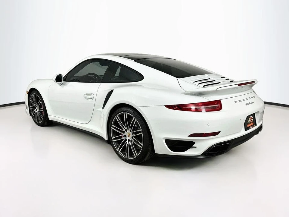 2016 Porsche 991 Turbo - Image 8 of 19