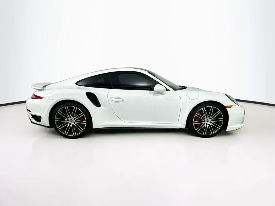 2016 Porsche 991 Turbo - Image 5 of 19