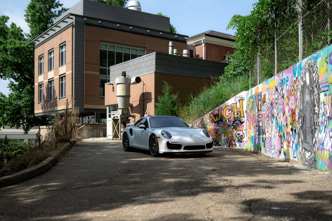 2016 Porsche 991 Turbo - Image 18 of 31