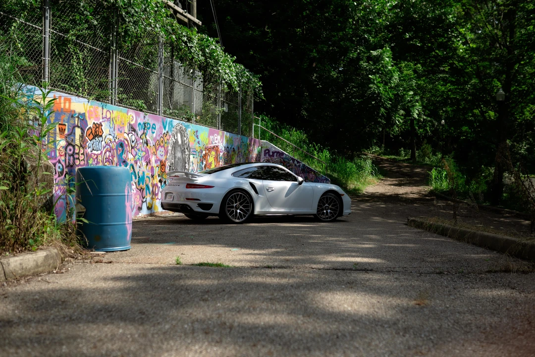 2016 Porsche 991 Turbo - Image 16 of 31