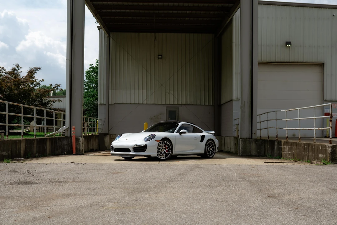 2016 Porsche 991 Turbo - Image 12 of 31