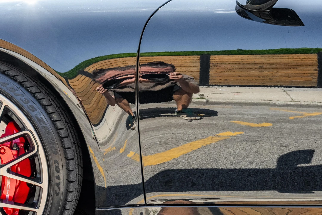 2016 Porsche 991 Turbo - Image 16 of 31