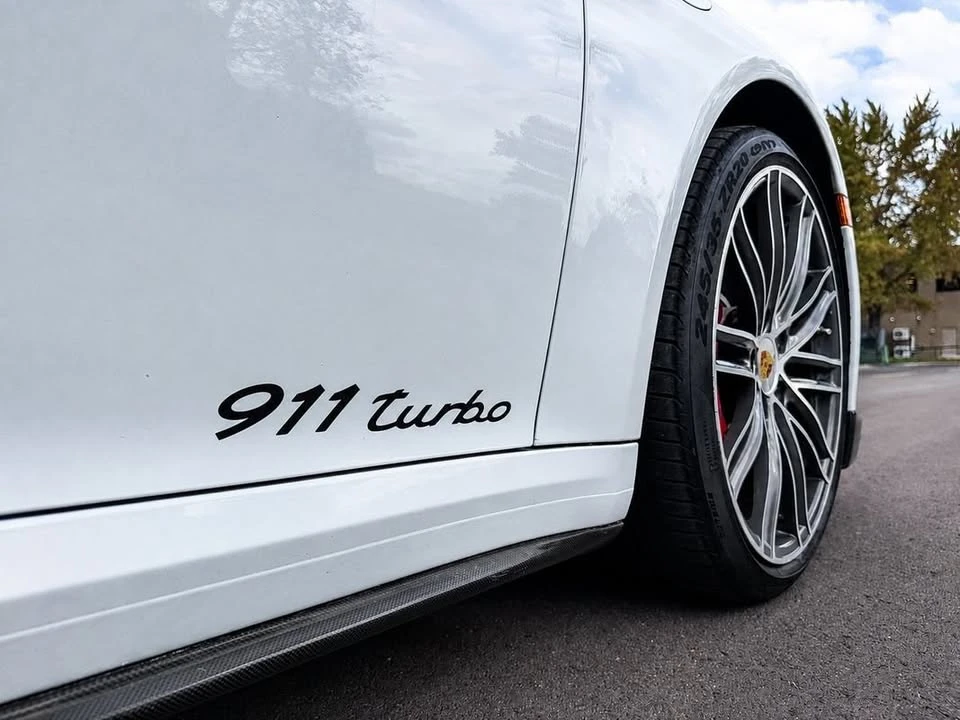 2016 Porsche 991 Turbo - Image 9 of 19