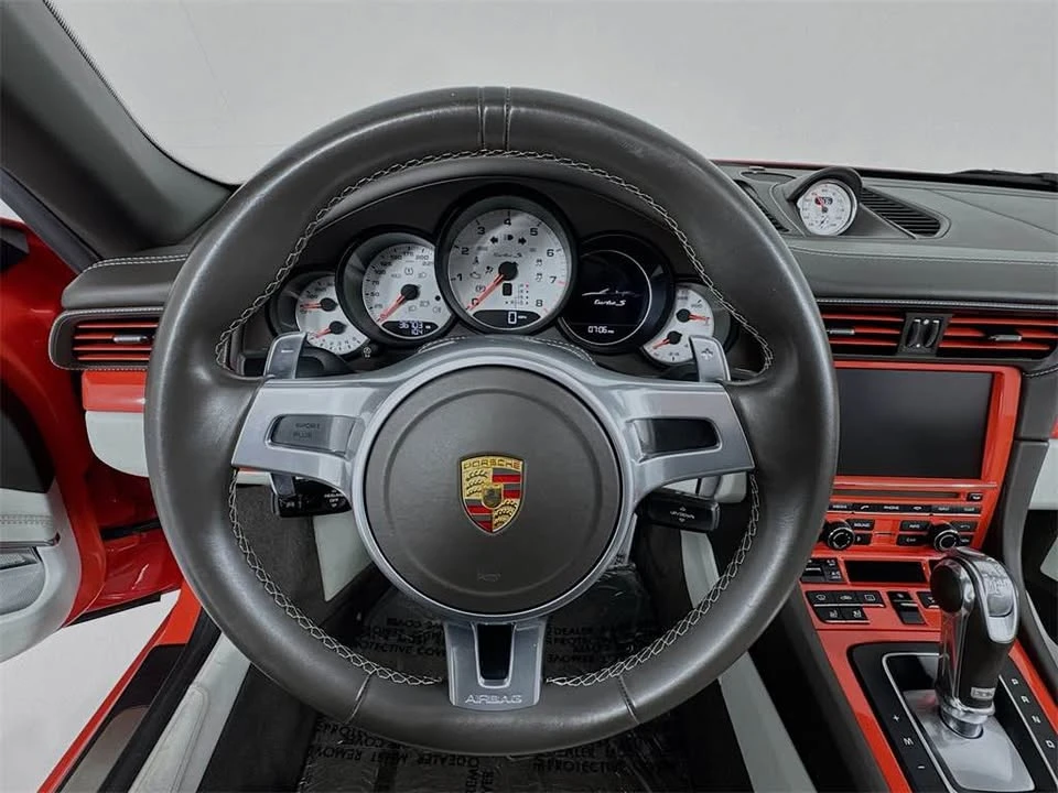 2016 Porsche 991 Turbo S - Image 9 of 17