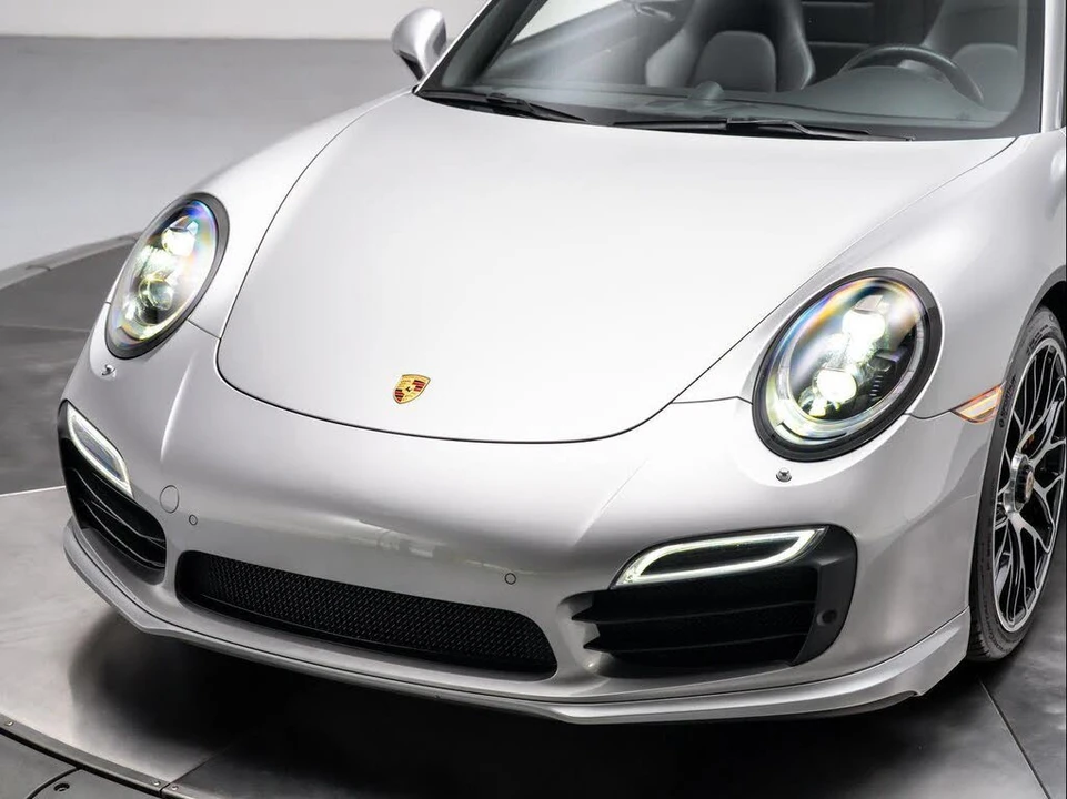 2016 Porsche 991 Turbo S - Image 19 of 31