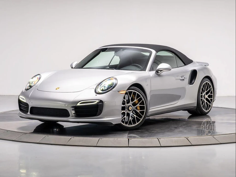 2016 Porsche 991 Turbo S - Image 11 of 31