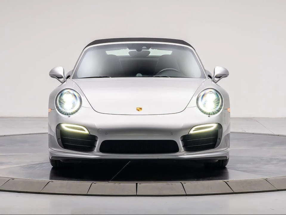 2016 Porsche 991 Turbo S - Image 18 of 31