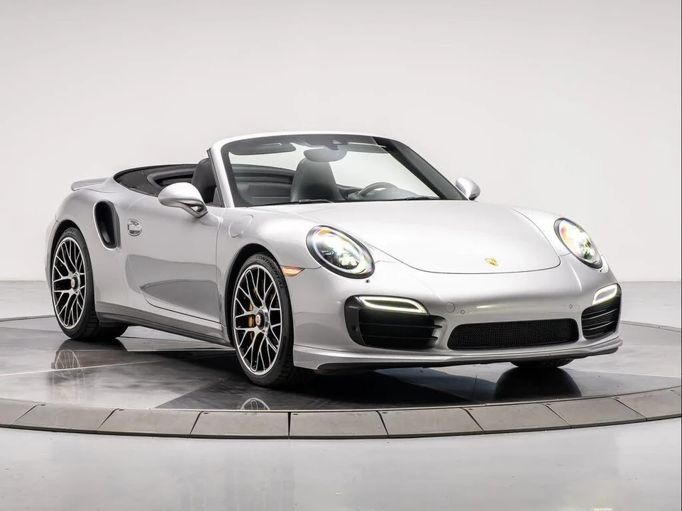 2016 Porsche 991 Turbo S - Image 7 of 31