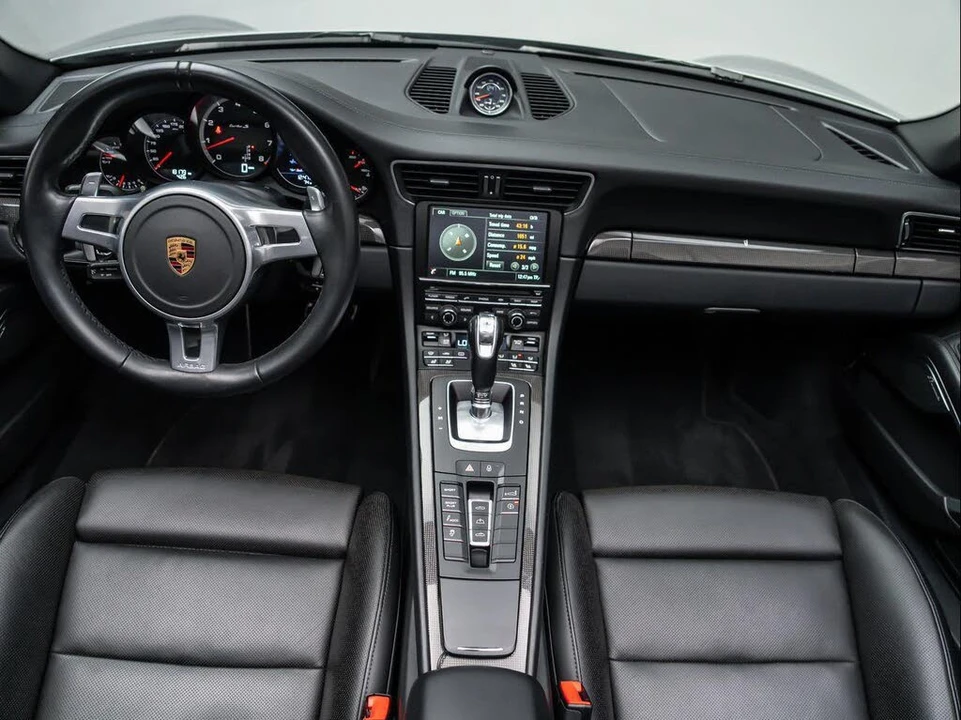 2016 Porsche 991 Turbo S - Image 25 of 31