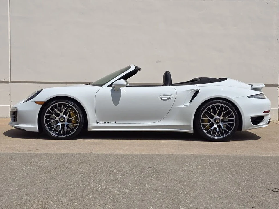 2016 Porsche 991 Turbo S - Image 2 of 31