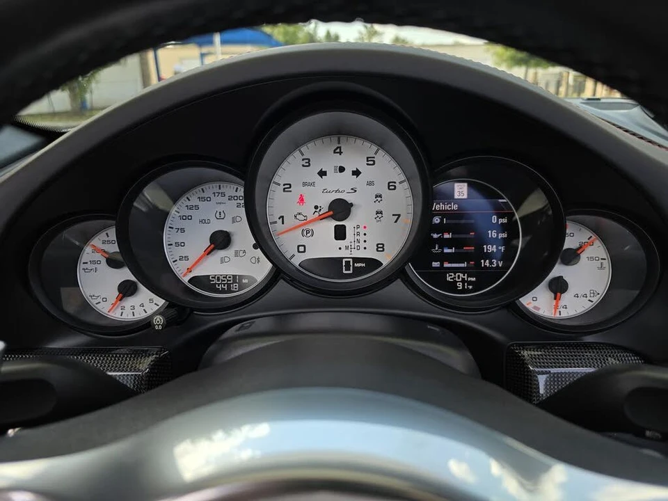 2016 Porsche 991 Turbo S - Image 13 of 31