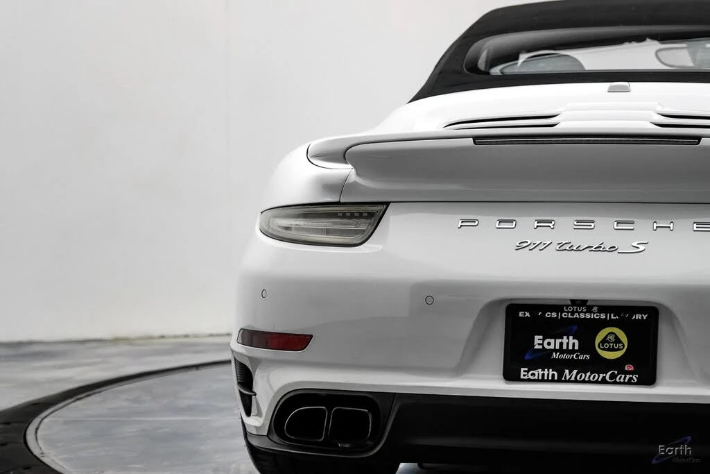 2016 Porsche 991 Turbo S - Image 15 of 31
