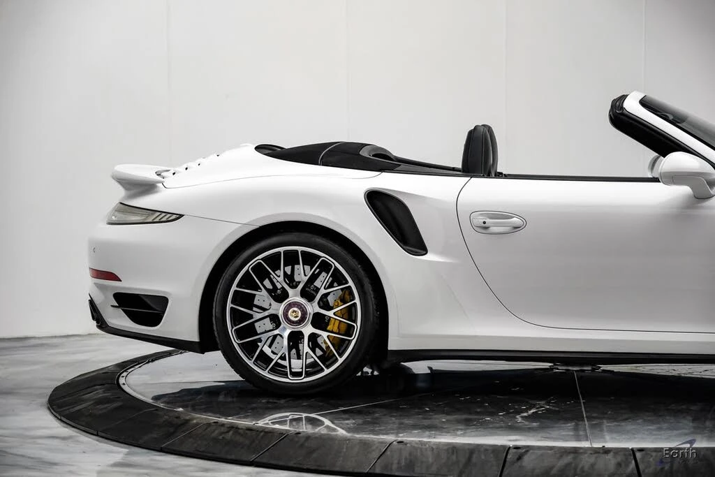 2016 Porsche 991 Turbo S - Image 25 of 31
