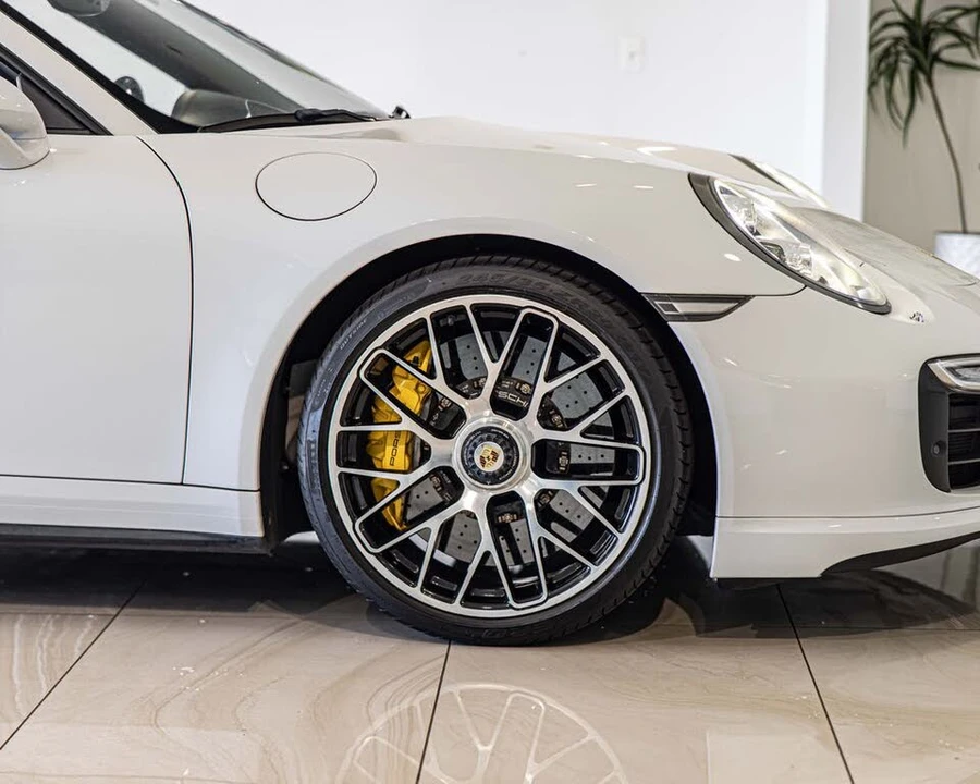 2016 Porsche 991 Turbo S - Image 11 of 31
