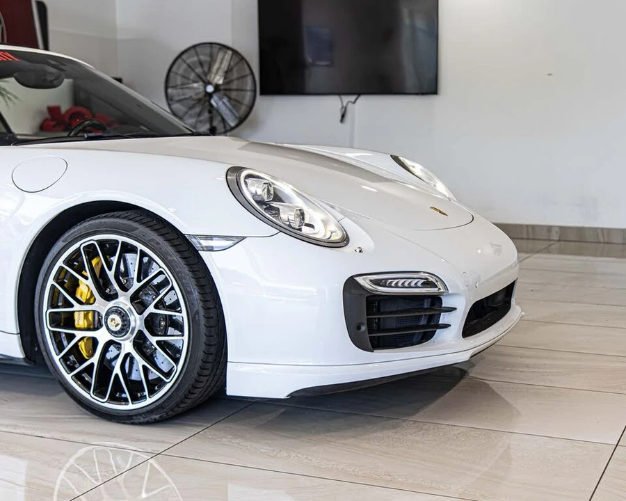 2016 Porsche 991 Turbo S - Image 3 of 31