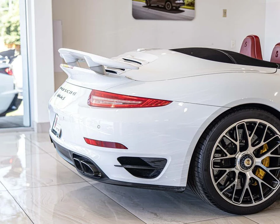 2016 Porsche 991 Turbo S - Image 13 of 31