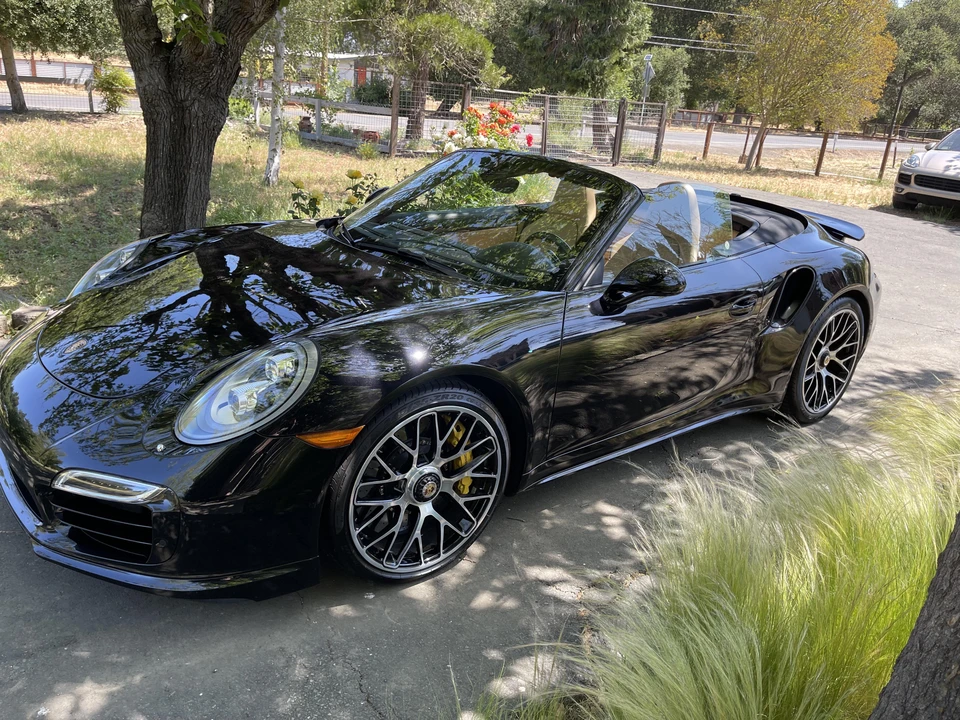 2016 Porsche 991 Turbo - Image 8 of 31