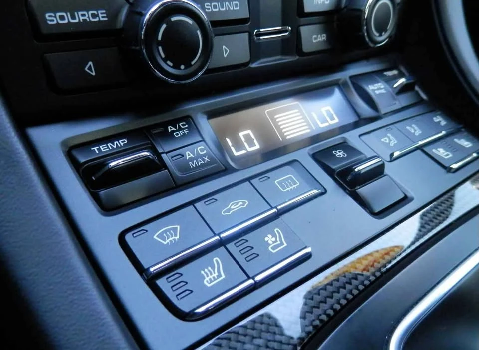 2016 Porsche 991 Turbo S - Image 17 of 20