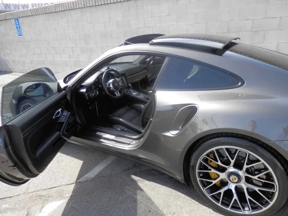 2016 Porsche 991 Turbo S - Image 9 of 20