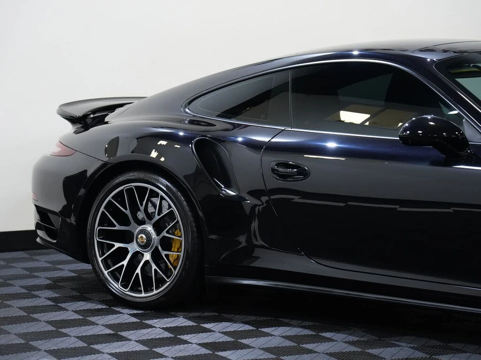 2016 Porsche 991 Turbo S - Image 13 of 31