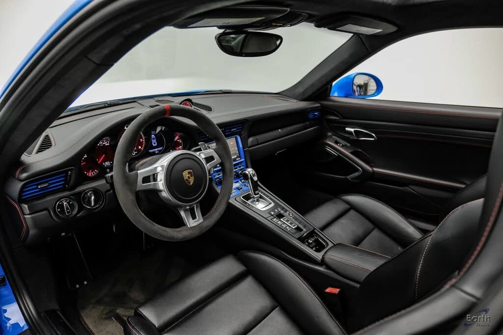 2016 Porsche 991 Turbo S - Image 2 of 31
