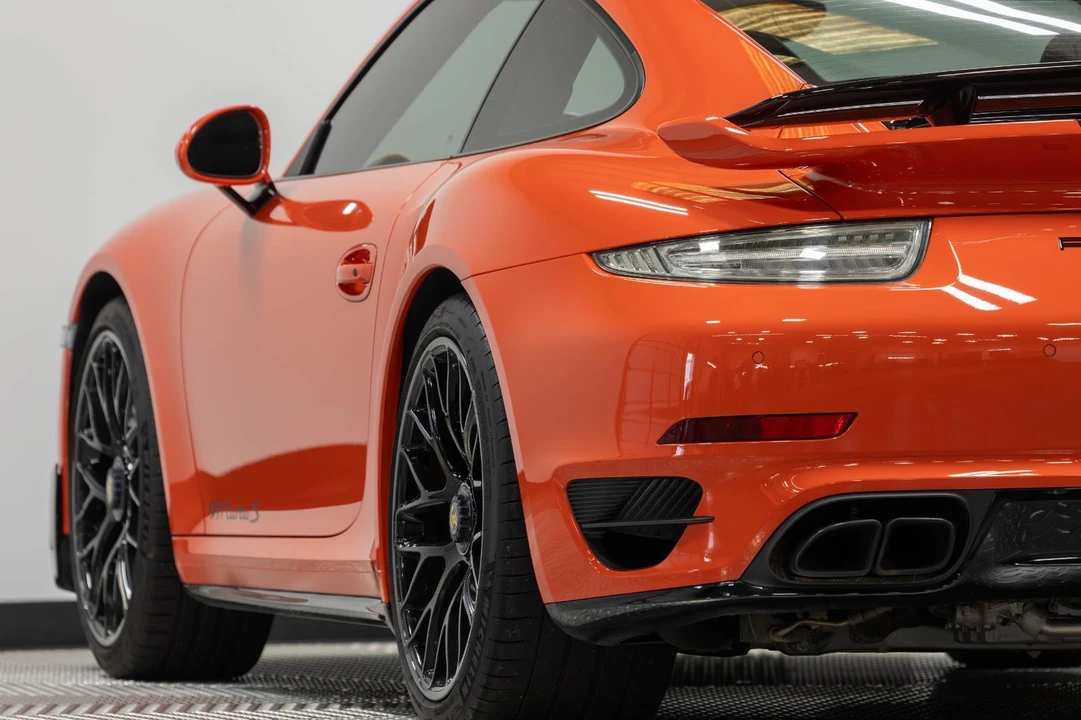 2016 Porsche 991 Turbo S - Image 17 of 31