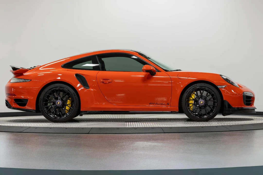 2016 Porsche 991 Turbo S - Image 23 of 31