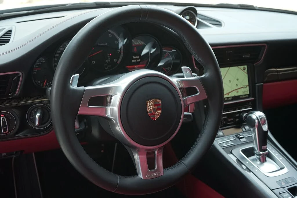 2016 Porsche 991 Turbo S - Image 6 of 24