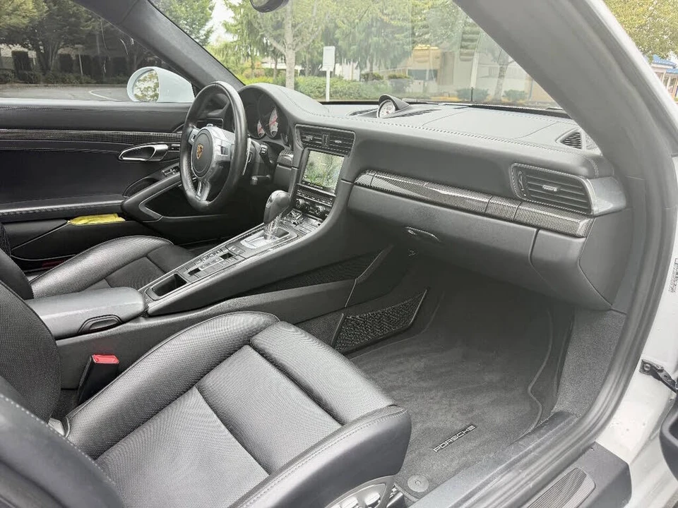 2016 Porsche 991 Turbo S - Image 17 of 20