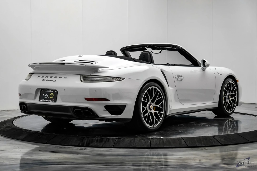 2016 Porsche 991 Turbo S - Image 18 of 31