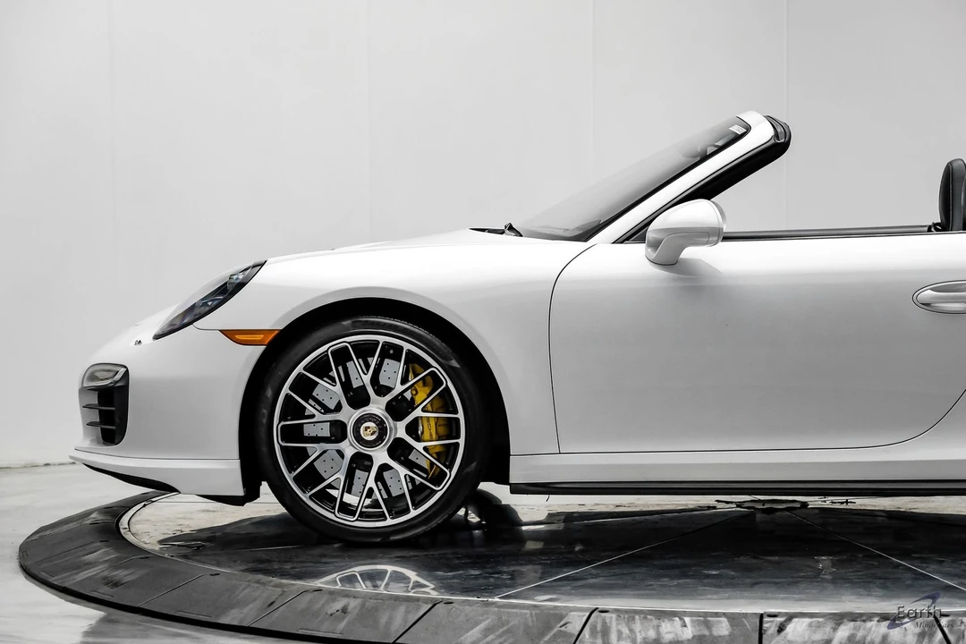 2016 Porsche 991 Turbo S - Image 8 of 31