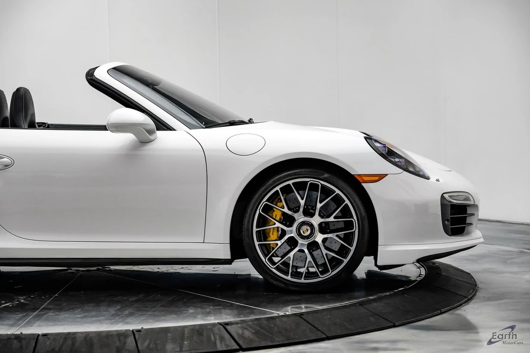 2016 Porsche 991 Turbo S - Image 26 of 31